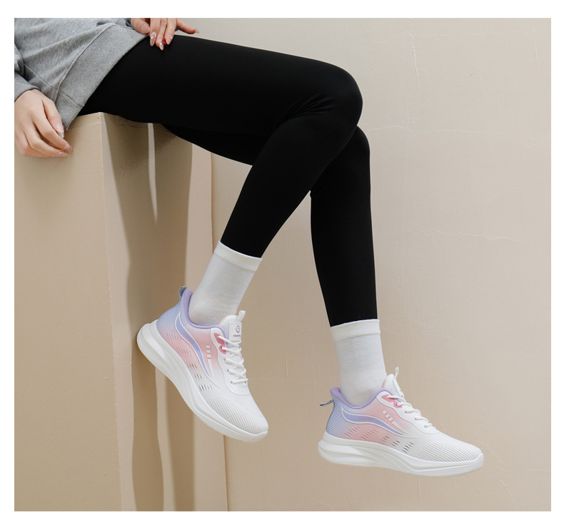 2025 NEW hot new breathable flying weaver lightweight all-match running students outdoor training shoes size35-40