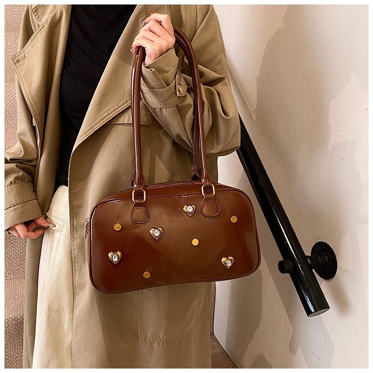 Women 2025 new autumn and winter fashion boom simple Boston shoulder bag free shipping