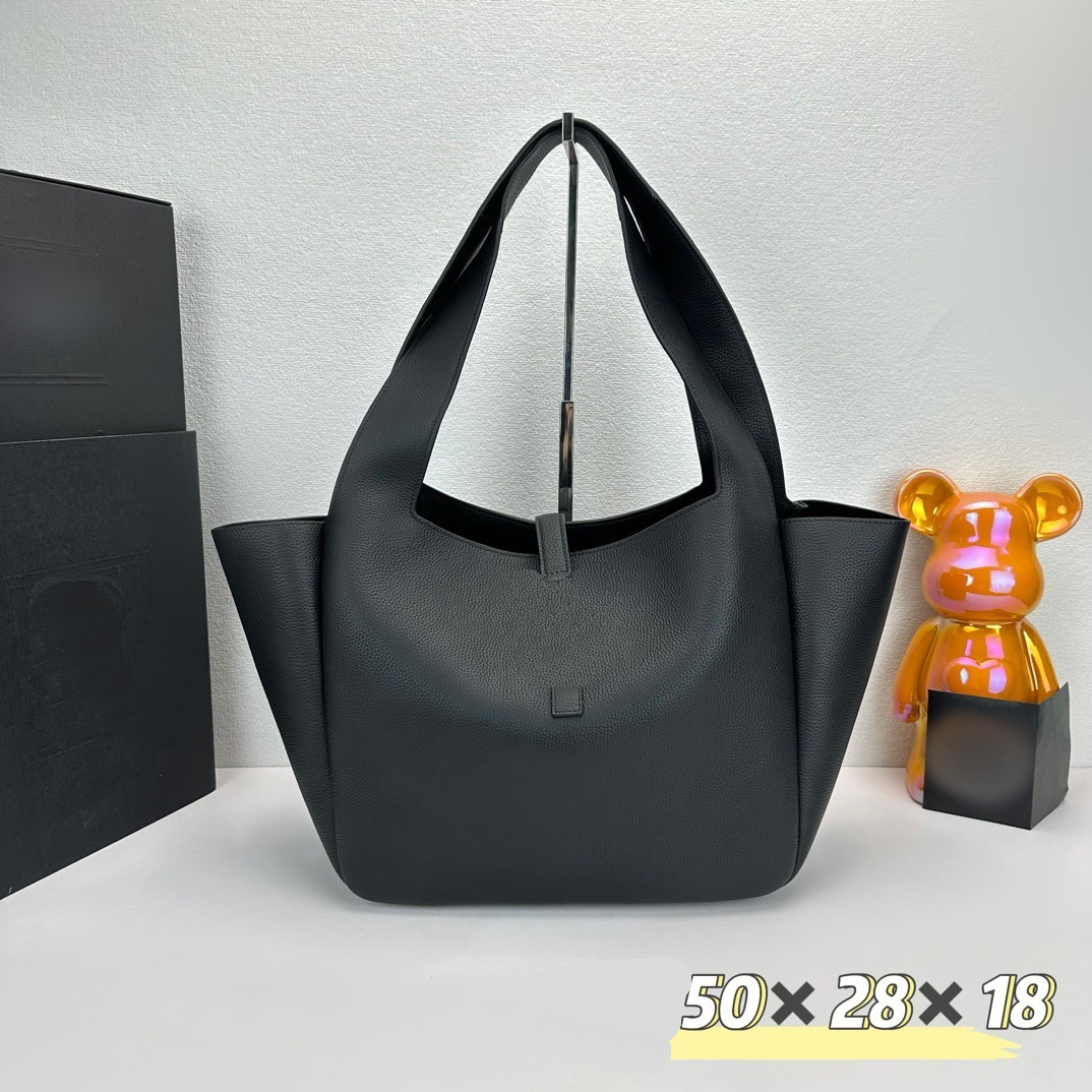 Saddle Designer Bag Voltaire Shoulder Bag Women's handbag Leather Underarm Bag Fashion Luxury Bag Classic Clamshell High Quality Hardware tote bag