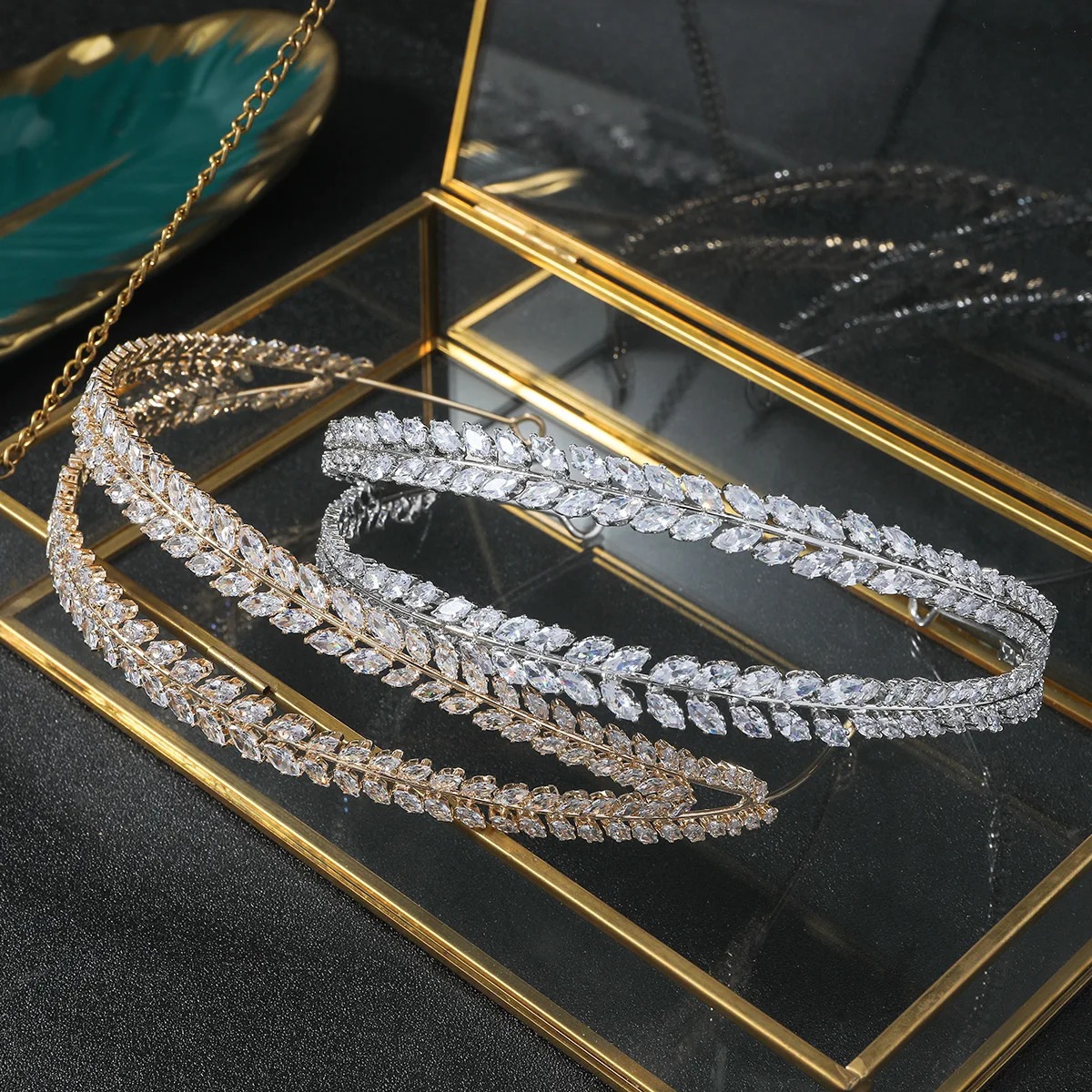 SLBRIDAL Sparking Ins Style Full Cubic Zircon Bridal Tiara Headband Wedding Queen Princess Party CZ Crown Women Hair Jewelry 250117