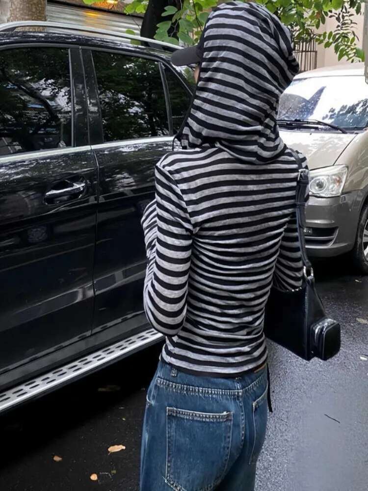 Cotton Striped Designer Hooded Long Sleeved Shirt For Women's Early Autumn Plus Size Round And Chubby Design Slim Fit T-shirt
