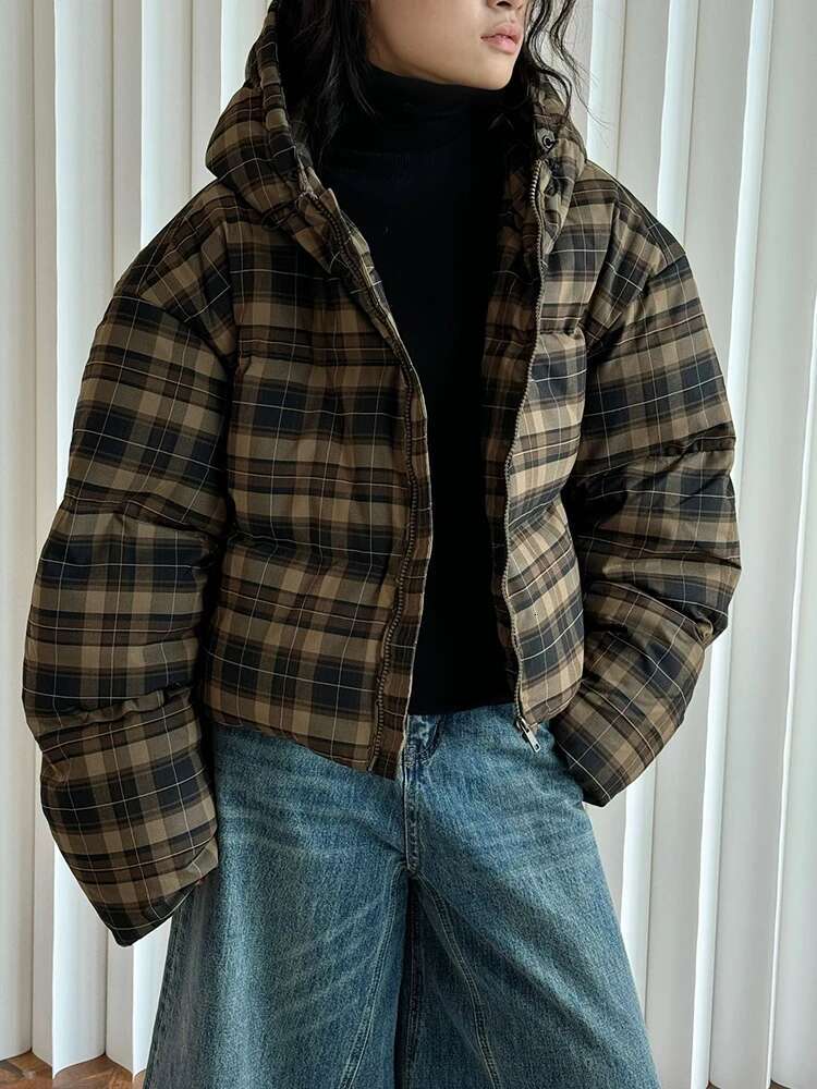 Brown Plaid Big Size Short Warm Hooded Cotton-Padded Coat Long Sleeve Women Parkas Fashion New Autumn Winter 2025 1Dh8406