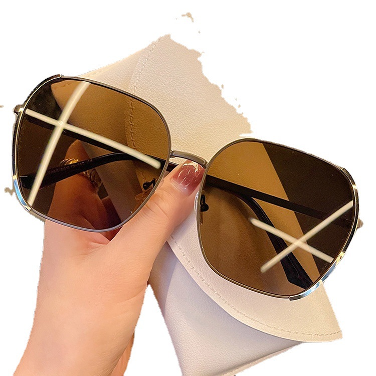 New network red sunglasses for men and women Korean version of square oval sunglasses individuality UV protection glasses