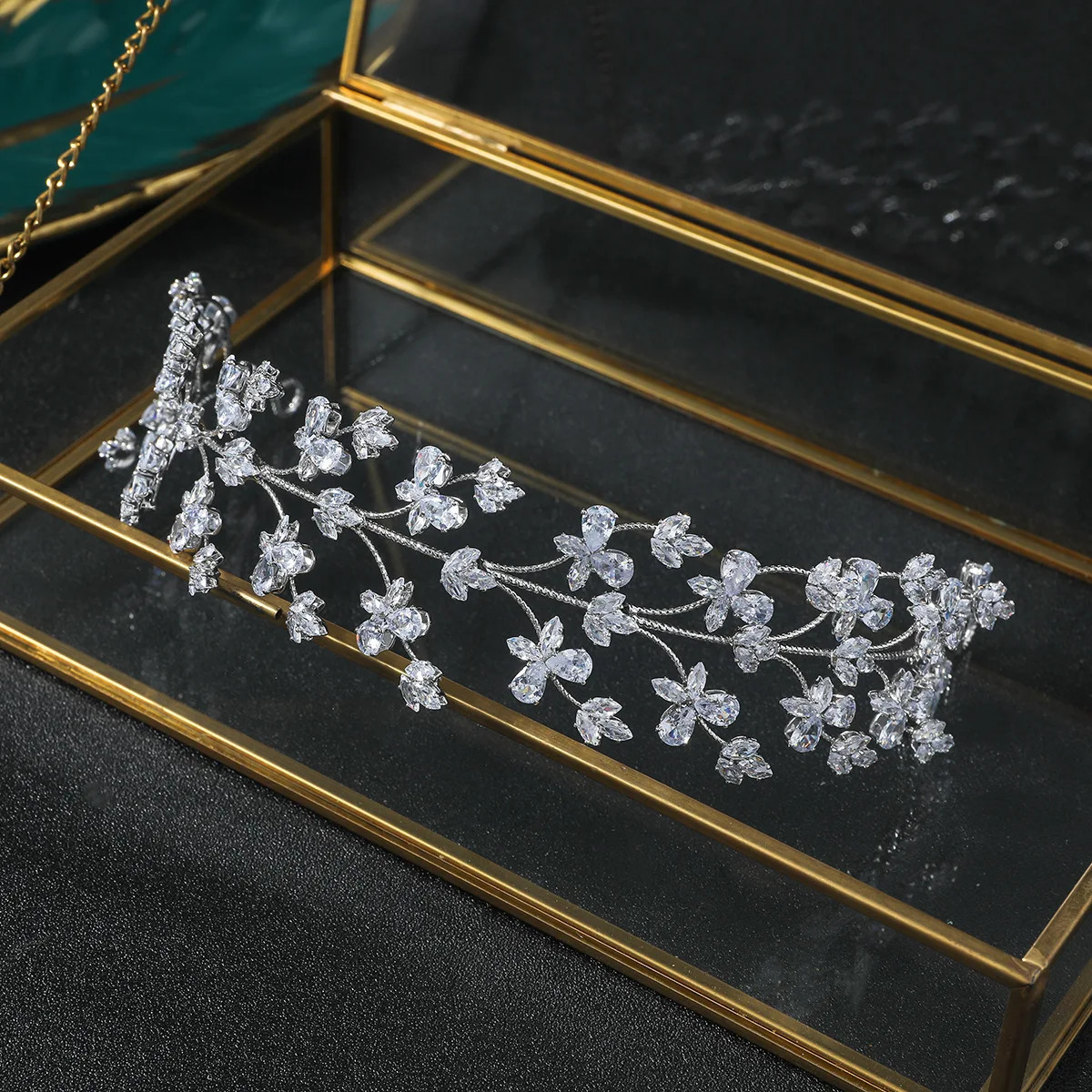 Bridal Headbands For Wedding Hair Accessories Cubic Zirconia Bride Tiaras Hairband Prom Party Headpiece Wedding Headdress 250117