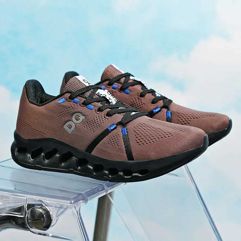 New Running Shoes Men Mesh Lightweight Flat Outdoor Gym Jogging Shoes Cfortable Tennis Shoes Cushioning Sneakers Man Z250411