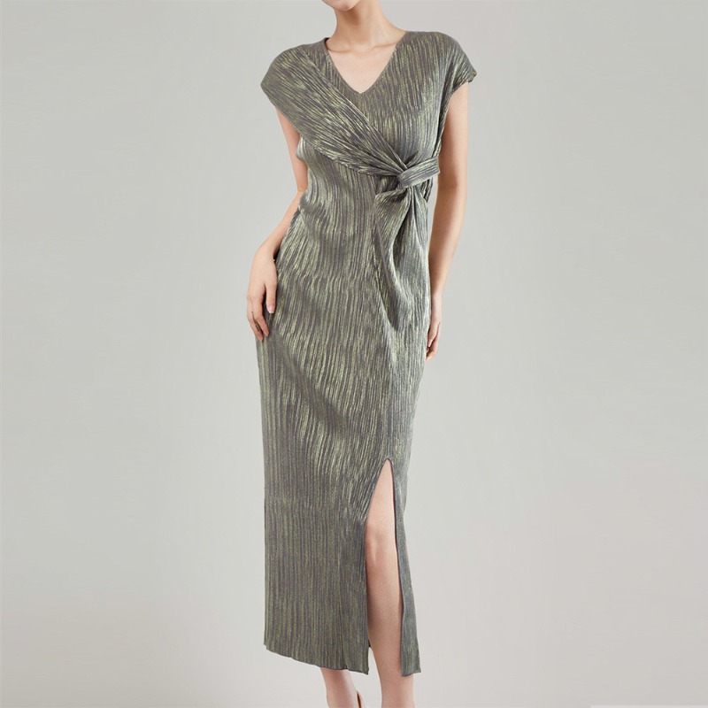 (154) New Style High-end Irregular Waist Slimming Metal Slit Dress Skirt
