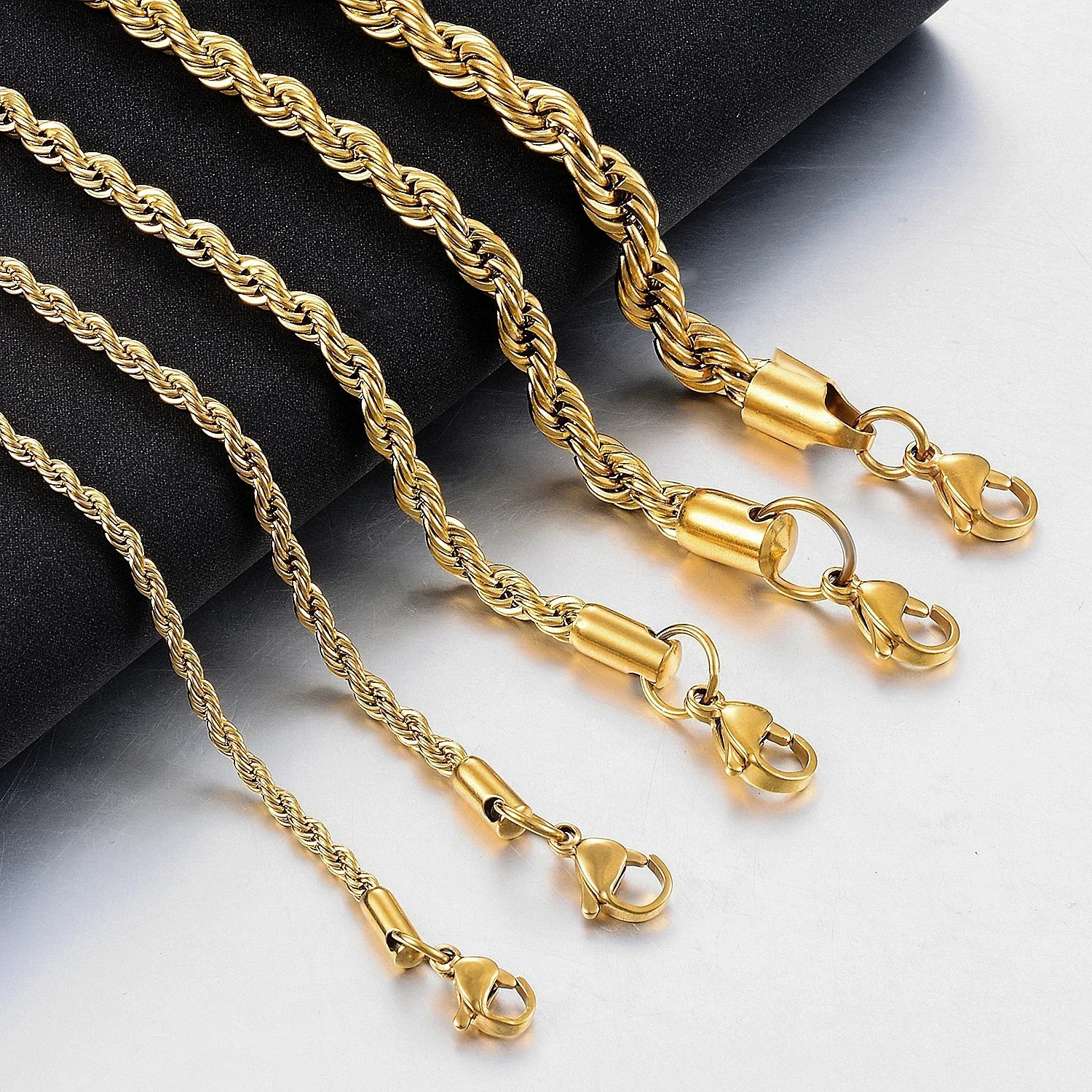 High Quality 2345MM Classic Twisted Rope Chain Stainless Steel Necklace No Fade Fashion Jewelry Accessories For Men Women 250114