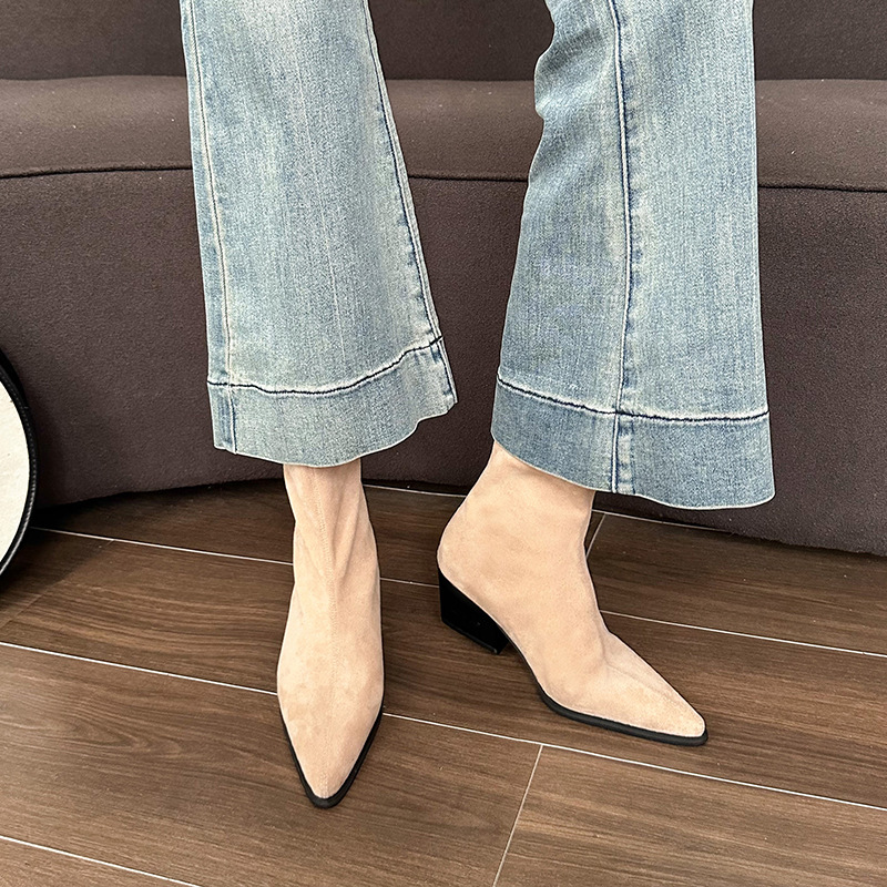 Women Boots Fashion High Chunky Heel Simple Design hot Triple Black Beige Brown Free shipping