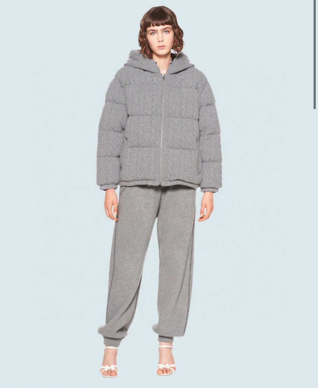 Brand Clothing Women's Knitted Jackets Winter 2022 Wool Ing Hooded Bread Type Design Keep Warm Down Coat 56037