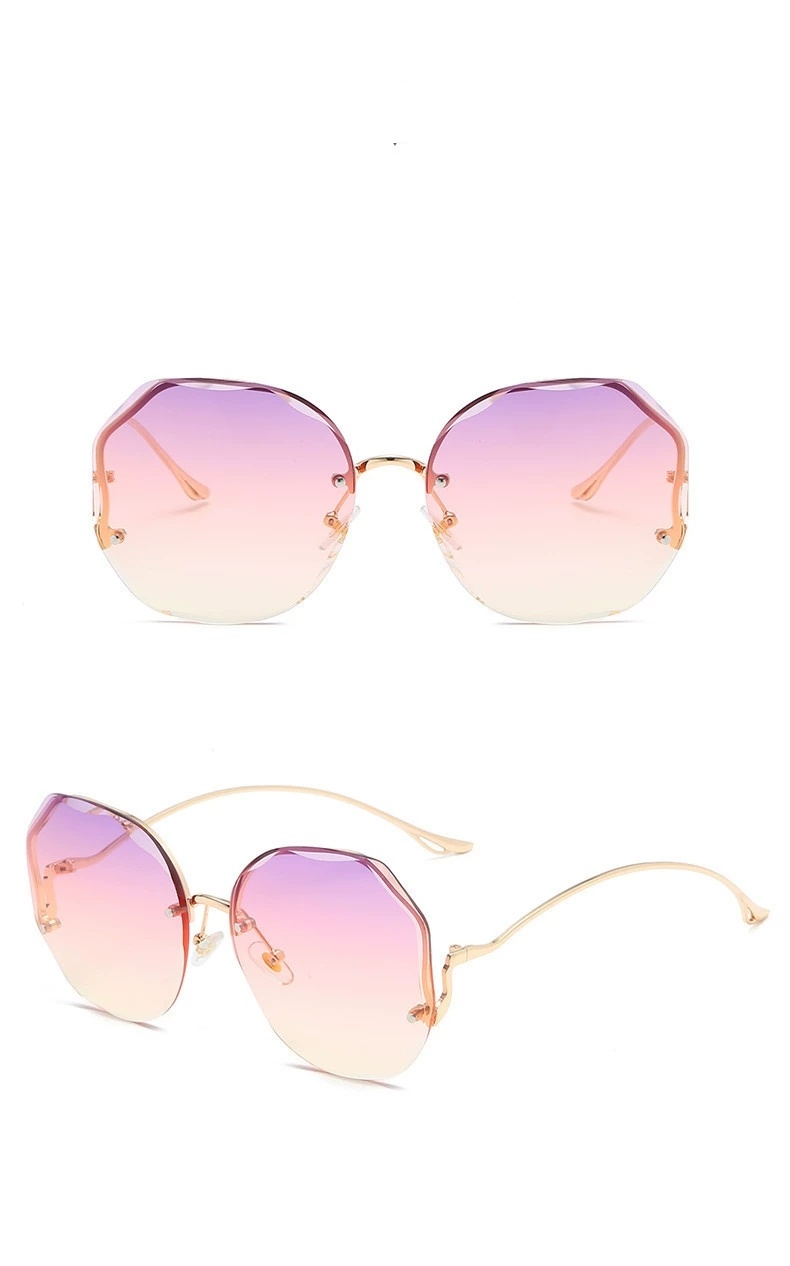 Designer Sunglasses For Women Men Vintage Style Unisex Sunglasses Fashion Classic Sunglasses Luxury Polarized Pilot PC Frame Oversized UV400 Eyewear