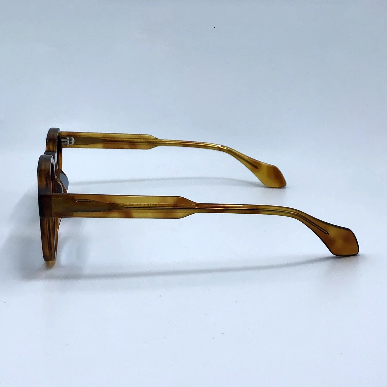 European and American Fashionable Retro Sunglasses for Men and Women Outdoor High-quality Acetate UV400 Sunglasses 250117