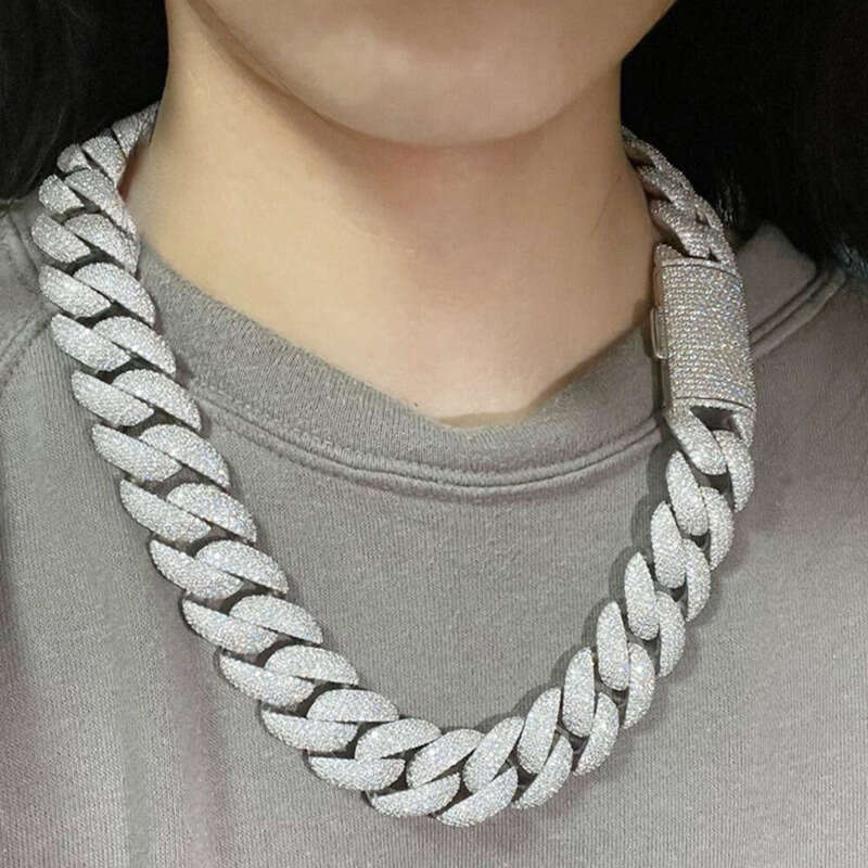 New Process Jewelry 18mm Sier Ice Out Mossinate Dia Necklace Men Stainless Steel Cuban k Chain