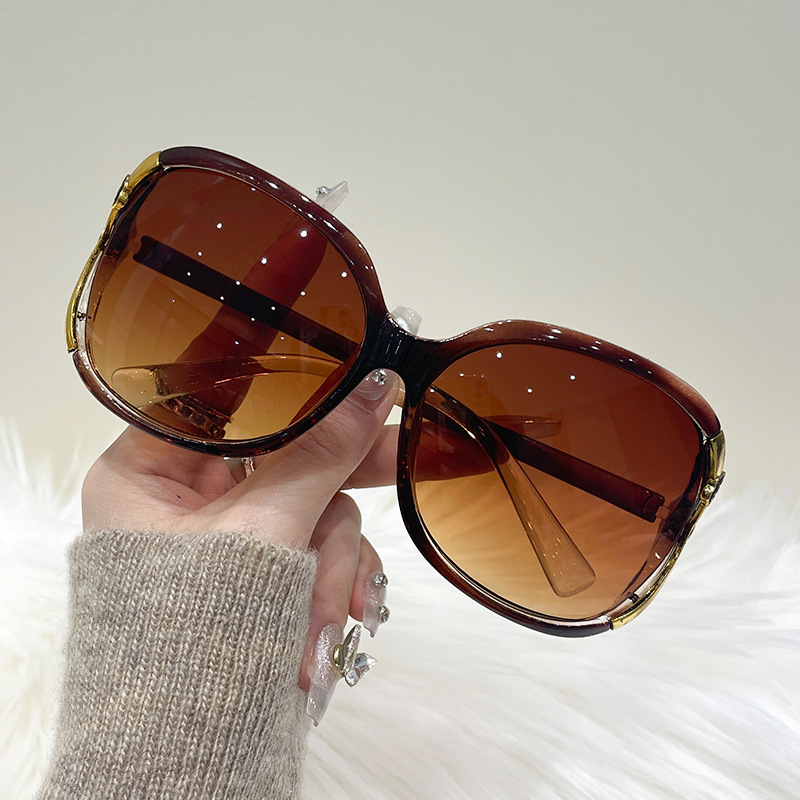 2025 Europe and the United States trend large frame sunglasses retro glasses fashion rose sunglasses female wholesale