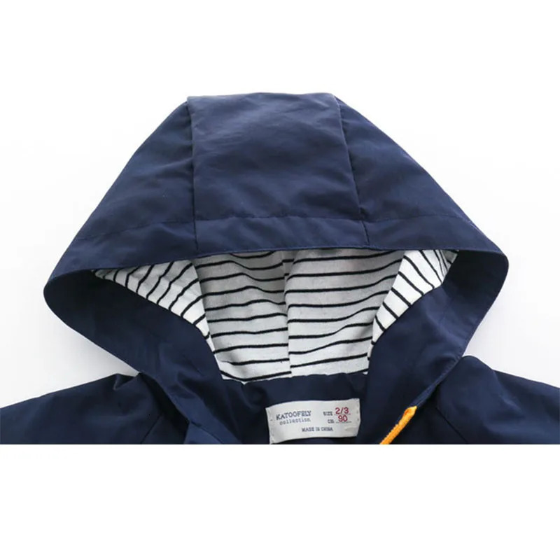 Boys Spring Autumn Coats Kids Jackets Toddler Hooded Windbreaker With Pocket Children Zipper Outerwear Baby Clothes 2-7 Years 250115