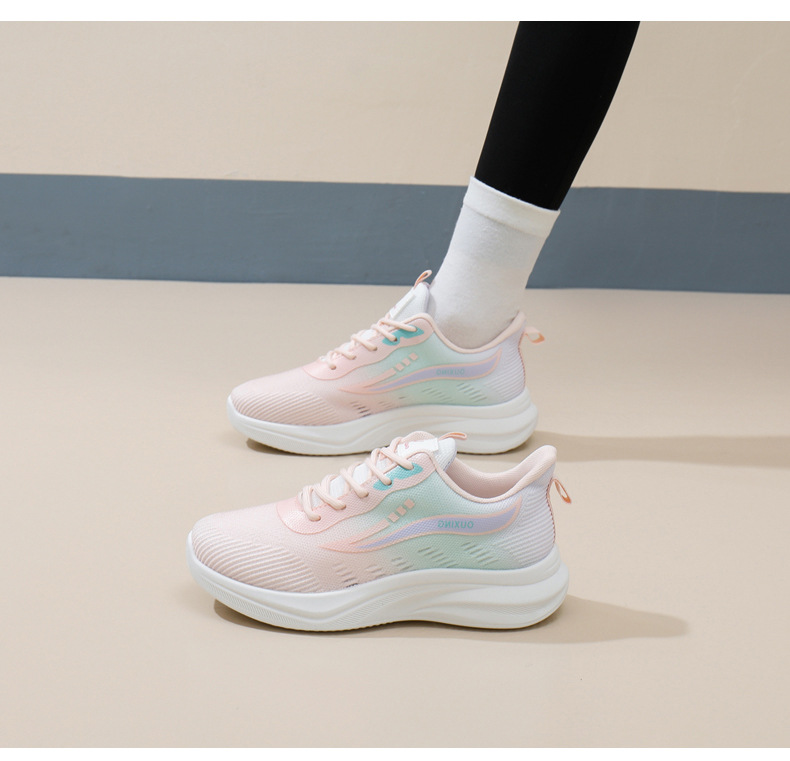 2025 spring new breathable flying weaver NEW hot lightweight all-match running students outdoor training shoes size35-40