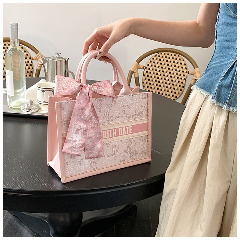 free shipping designer shoulder bags casual handbag Embroidery fashionable Tote bag for women 2025 new style pink grey