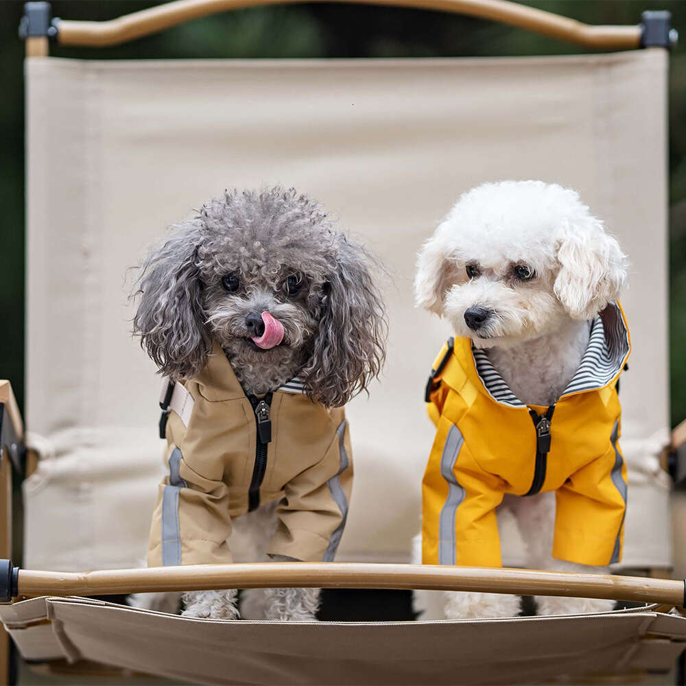British Style Waterproof Pet Raincoat, All-Season Dog Coat, Outdoor Windproof and Rainproof Fashion Pet Clothing