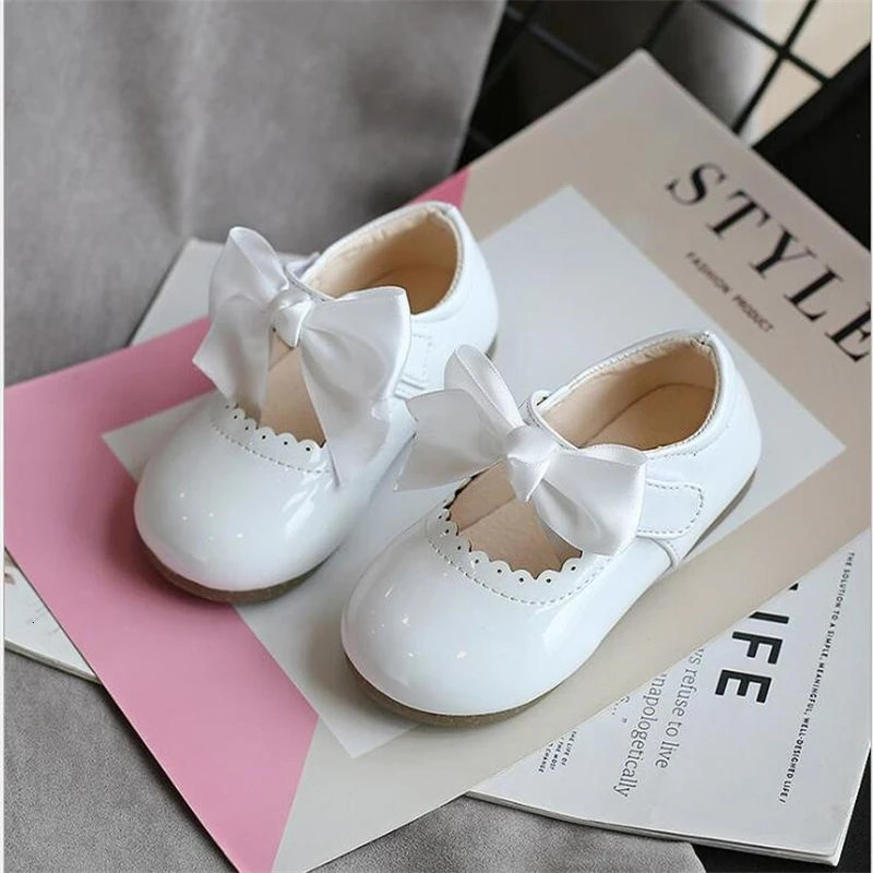 est Spring Autumn Baby Girls Fashion Patent Leather Big Bow Princess Mary Janes Party Shoes Solid Color Student Flats Shoes 250113