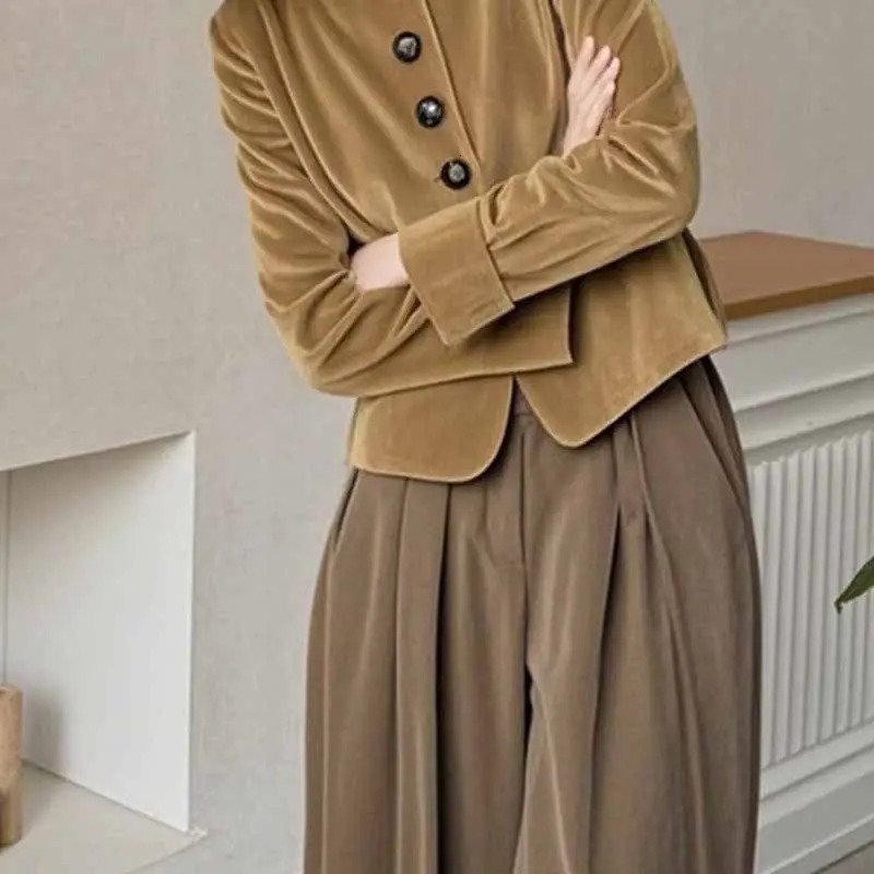 Melad Coffee Color Single Breasted Velvet Jacket with a High-end Feel Light Mature Style Versatile Cool Stylish Autumn Jacket 250113