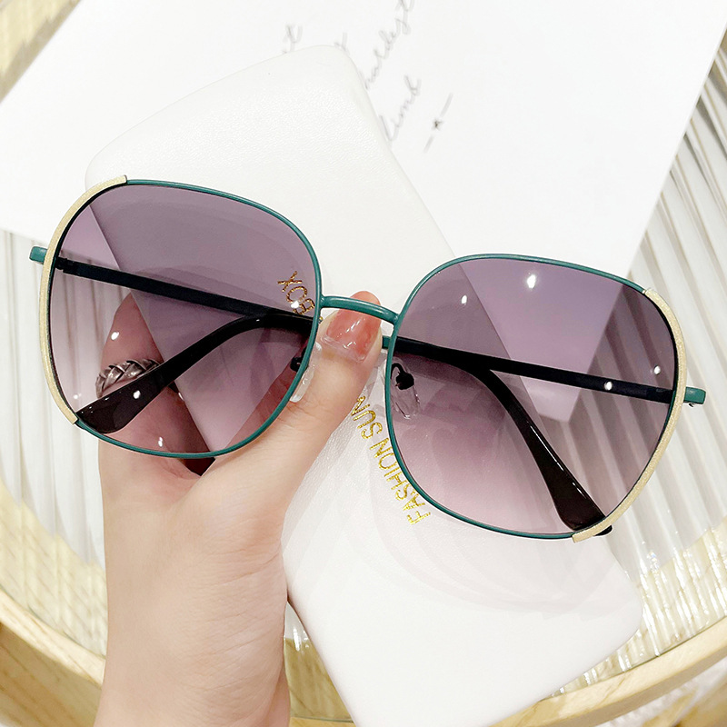 New network red sunglasses for men and women Korean version of square oval sunglasses individuality UV protection glasses