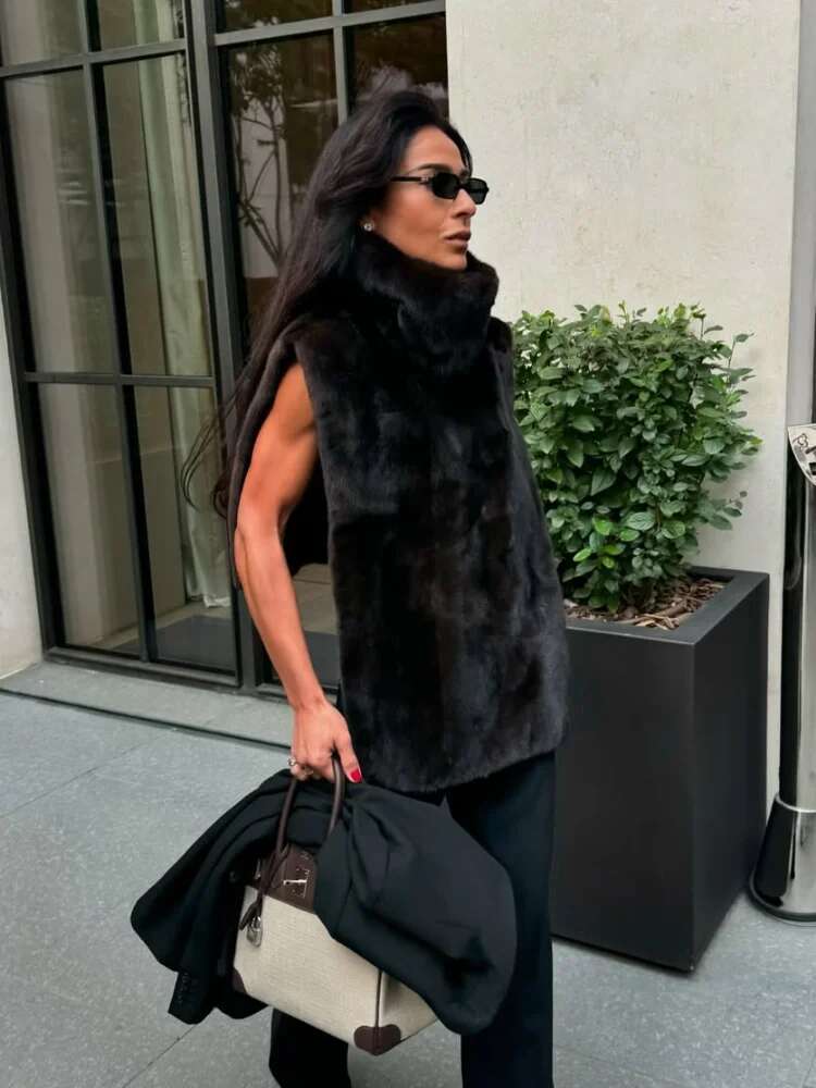 Fashion Solid Turtleneck Soft Faux Fur Women's Vests Elegant Thick Warm Cape Sleeveless Jackets 2024 Female New High Streetwear