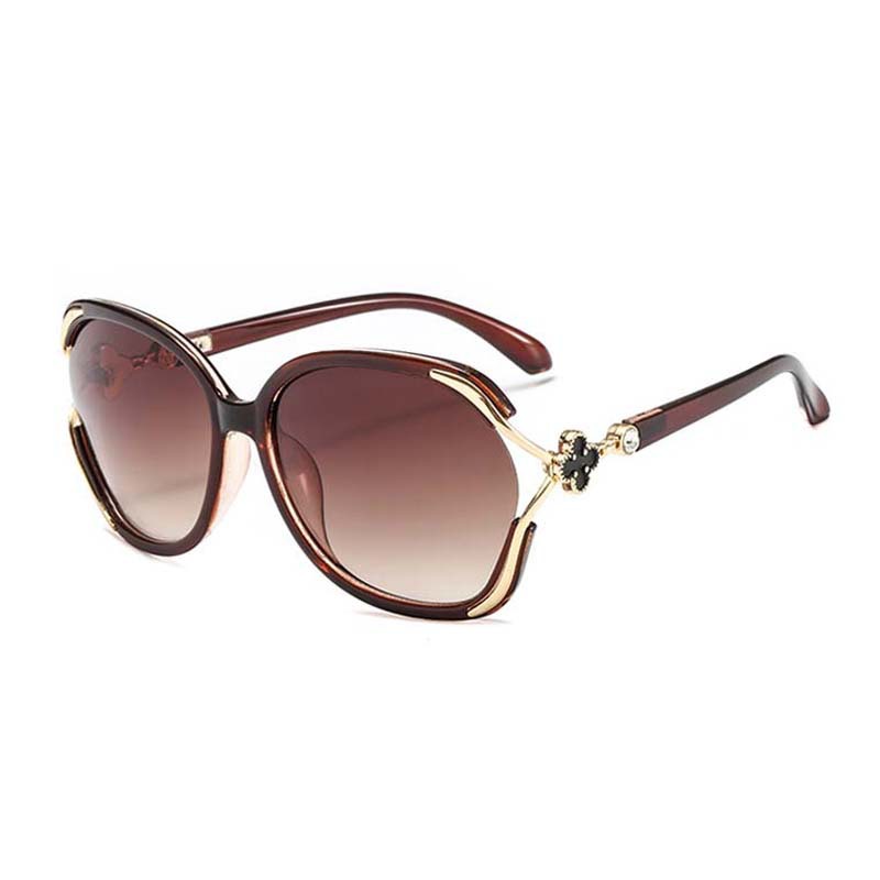 Wholesale new women's fashion metal sunglasses elegant frame hipster driving glasses