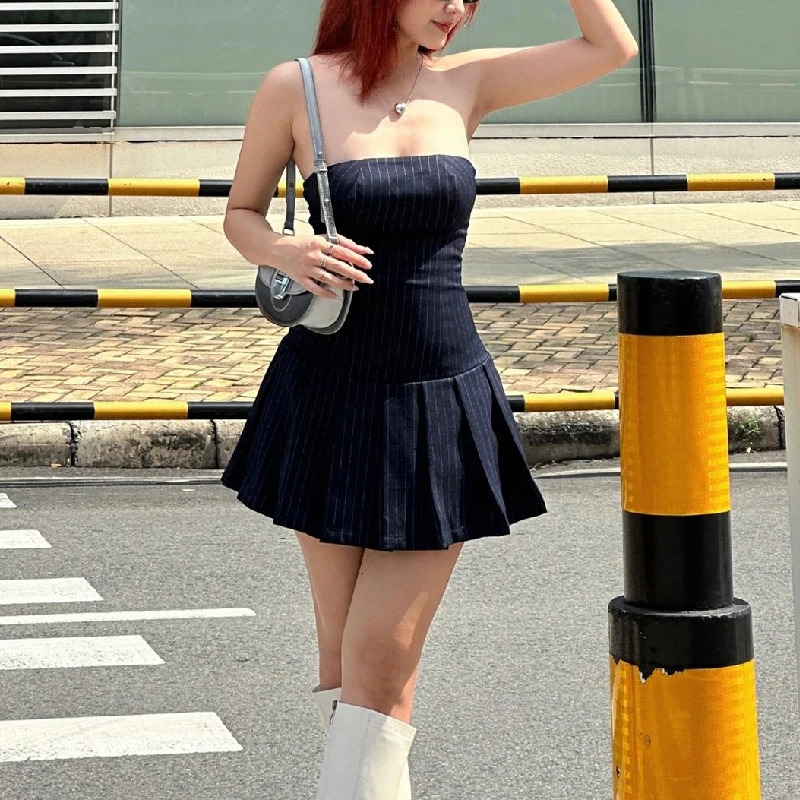Xeemilo Korean Fashion Sleeveless A-line Dress Aesthetic High Streetwear Slash-neck Pleated Dresses Summer Elegant Slim Dresses 250117