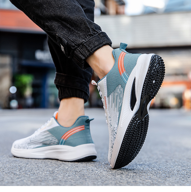Men's fashion sneakers 2025 hot spring and Autumn new comfortable breathable running men's outdoor casual shoes