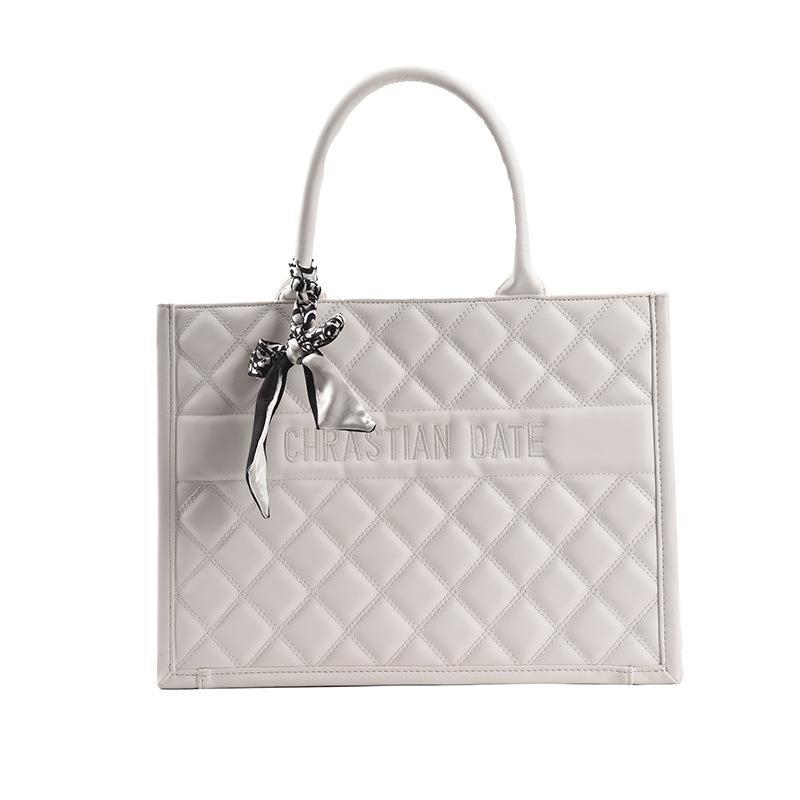 Designer Shoulder Handbags: Women's Versatile Tote Bag - Plain Black, Casual Style, Perfect For Everyday Use New Free Delivery Designer Bag