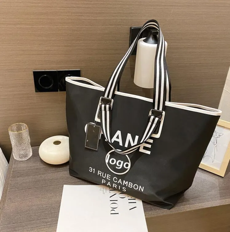 Designer Bag Tote bags Luxury Bags Handbags High Quality Chain Bags Shoulder Bags Fashion Crossbody Bags Designers Women Wallet Purse Classic Bag 65992