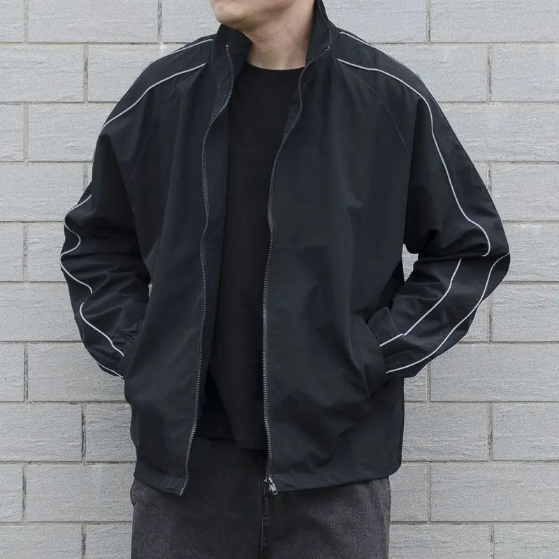 Jackets Men Autumn Pockets Casual Patchwork Loose Windbreaker Stripe Zipper Stand Collar Waterproof Outdoor Sports Bomber Jacket 250113