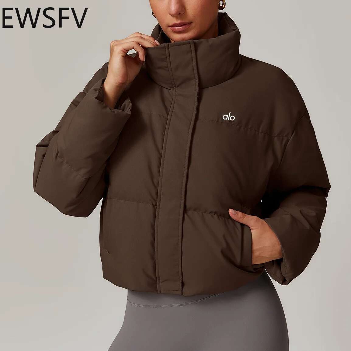 Winter Thickened Warm White Duck Down Jacket 2025 Women's Fashion Long Sleeve Sports Short Stand-Up Collar Bread Clothing