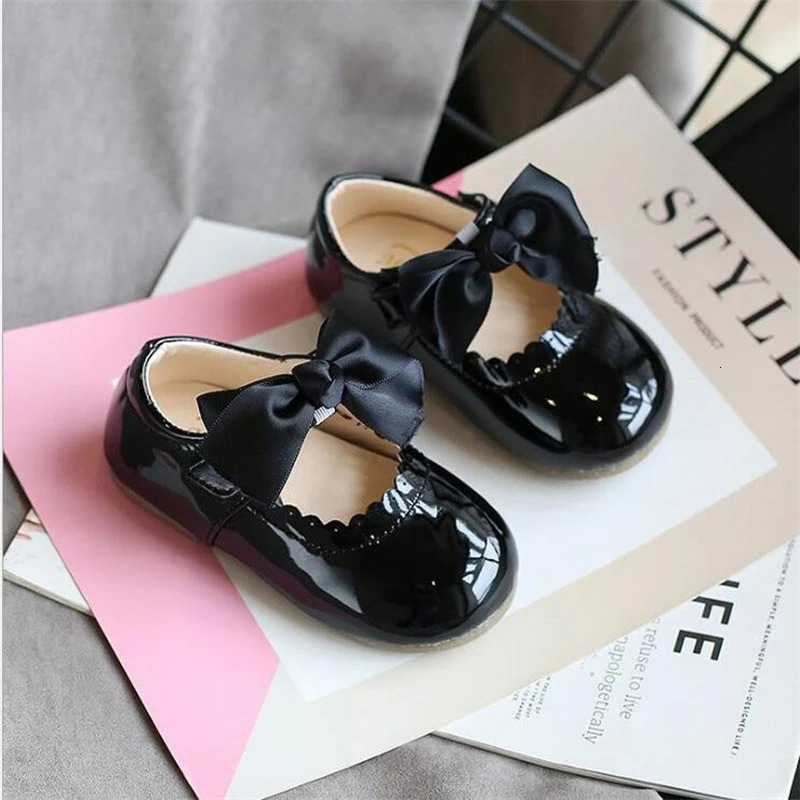 est Spring Autumn Baby Girls Fashion Patent Leather Big Bow Princess Mary Janes Party Shoes Solid Color Student Flats Shoes 250113