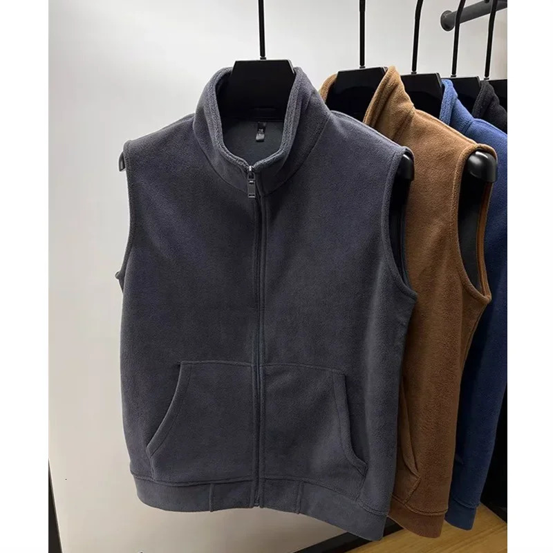 Autumn Winter Polar Fleece Vest Men Windproof Outdoor Warm Sleeveless Double Sided Coat 2024 Plush Stand Collar Casual Waistcoat 250114