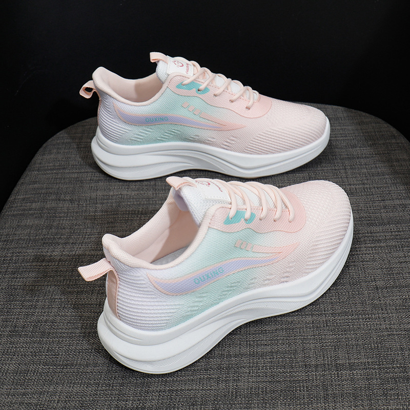 2025 spring new breathable flying weaver NEW hot lightweight all-match running students outdoor training shoes size35-40