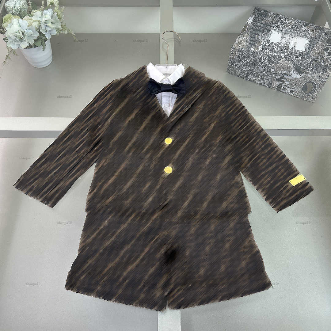 Luxury baby Tracksuits boys Tuxedos child formal dress kids designer clothes Blazers Dark letter printing jacket and shorts