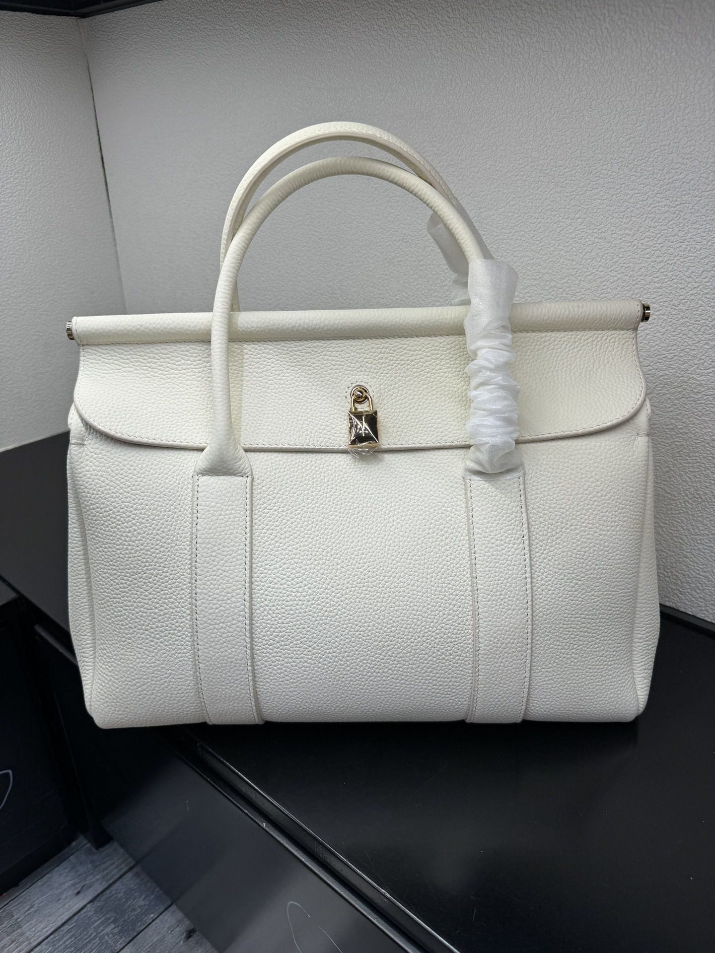 Bag 2025 Head Layer Leather Handbag, Same Style As Liu Shishi Loom Large Capacity Tote Bag, Commuter Women's Bag