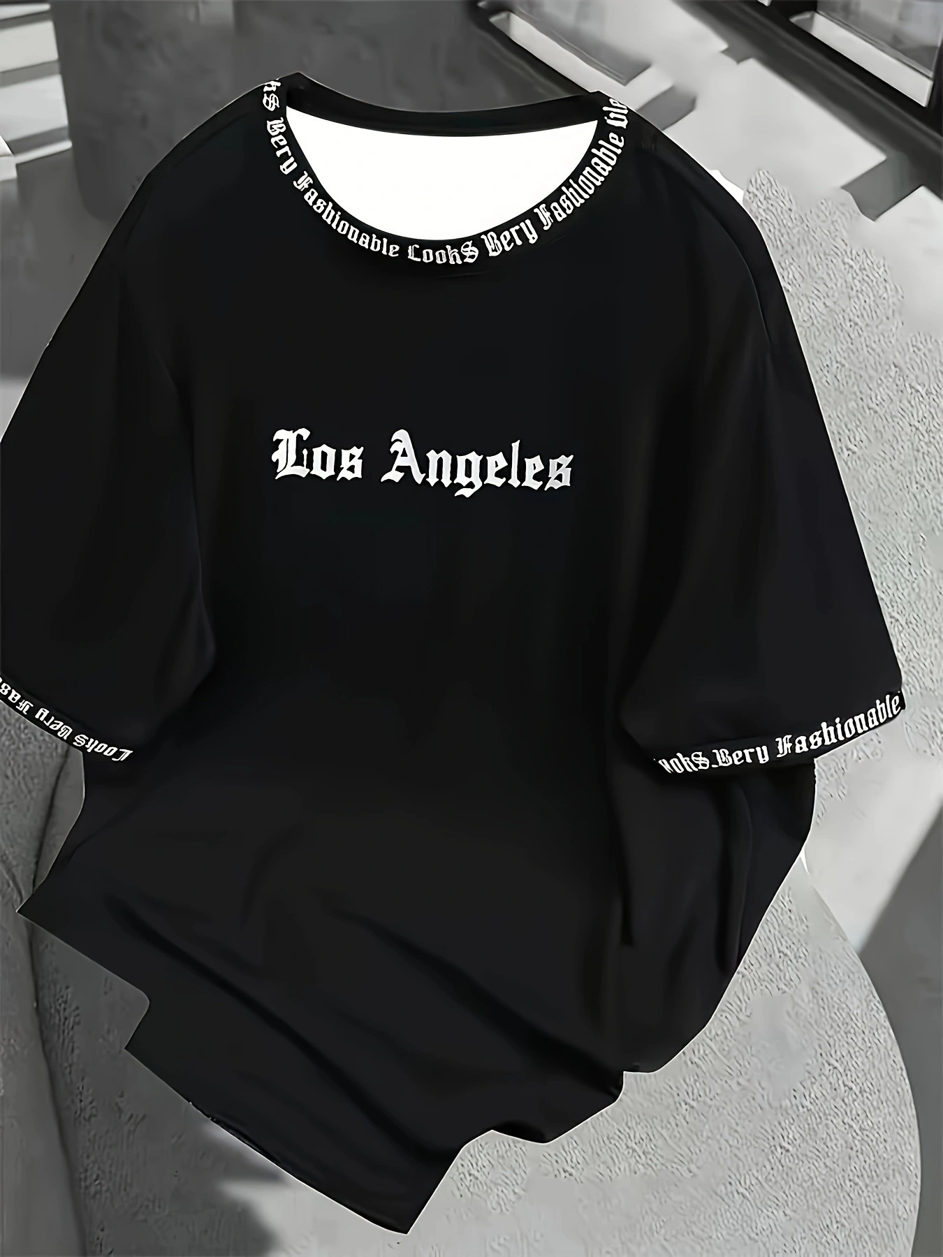 designer t-shirt mens fashion style letter printed round neck tshirt soft and breathable luxury short sleeved summer daily and street casual tees