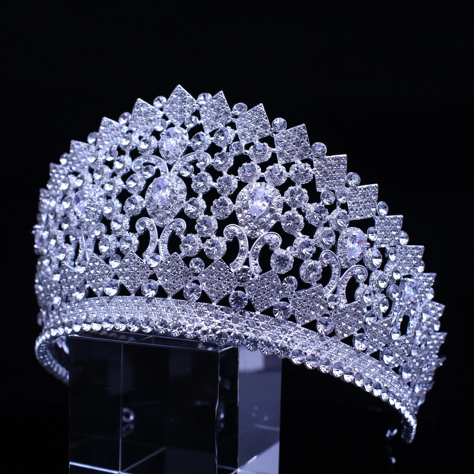 High quality glittering crystal silver crown European and American bride womens big crown headdress wedding dress headdr 250117