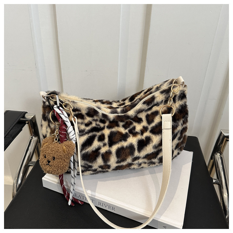 New Fashion Designer Leopard Print Shoulder Bag Casual Wallet Outdoor Handbag Card Bag Bowling Bag Trendy Street Bag