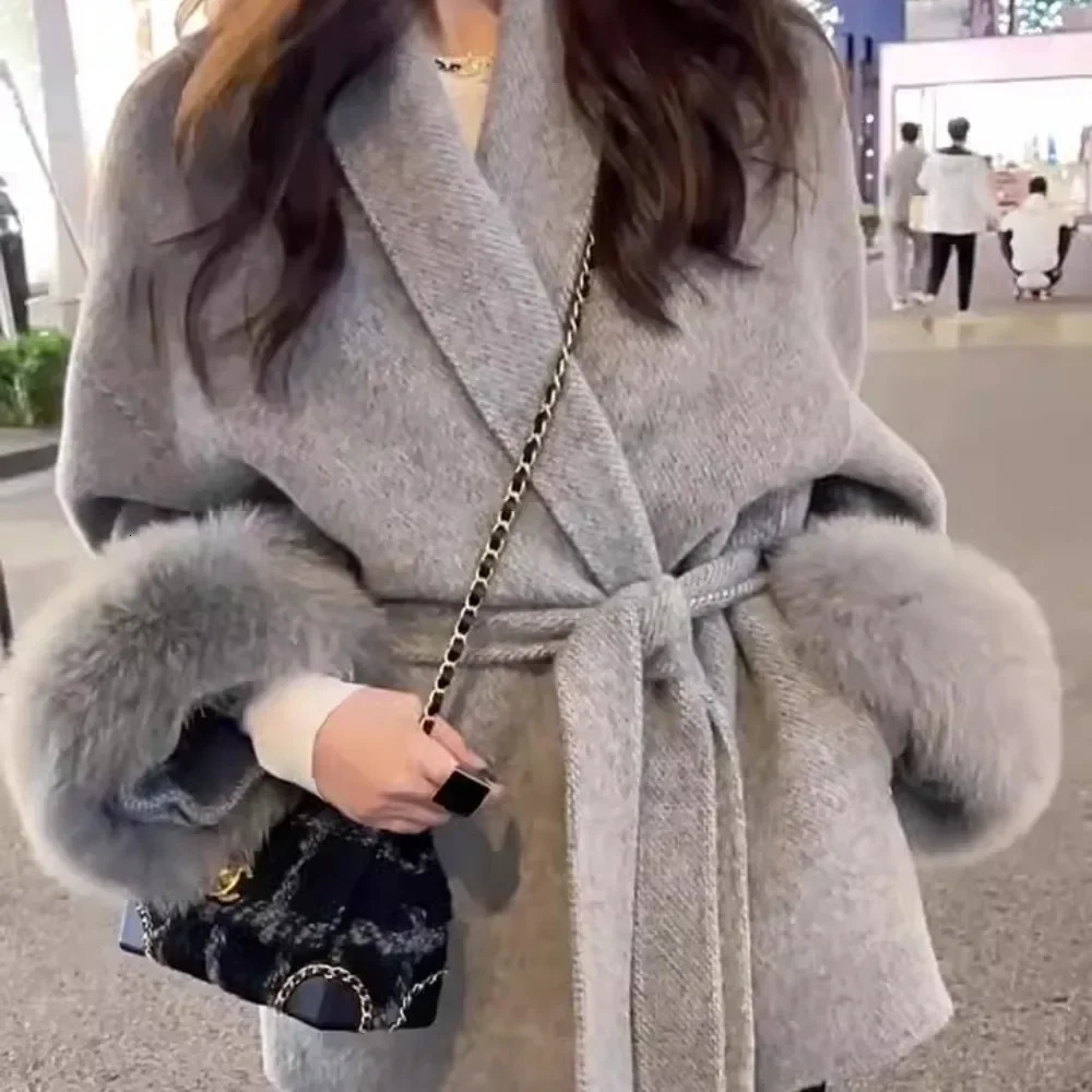 High End Doublesided Wool Strapping Real Fur Coat Womens Removable Cuffs Temperament Cashmere Short Jacket y250113