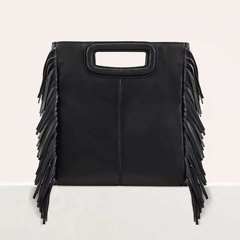 2024 New Women Stylish Shoulder High Quality Black Sheepskin Crossbody Design Ladies Vintage Leather Bag