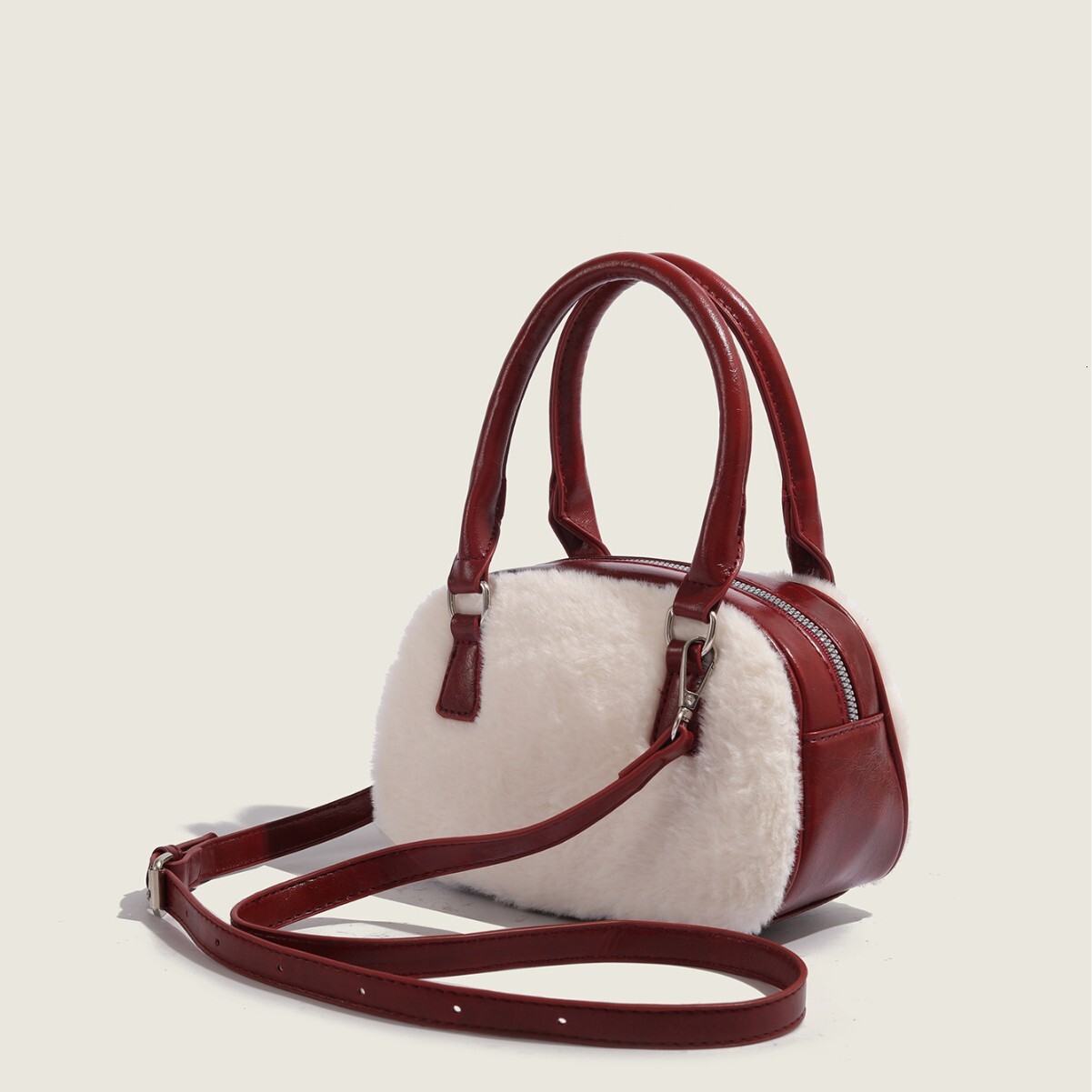 New Designer Boston Handbag Casual Plush Bag Outdoor Crossbody Bag Wallet Large Capacity Mobile Phone Bag Business Bag Card Bag Credit Card Bag Free S