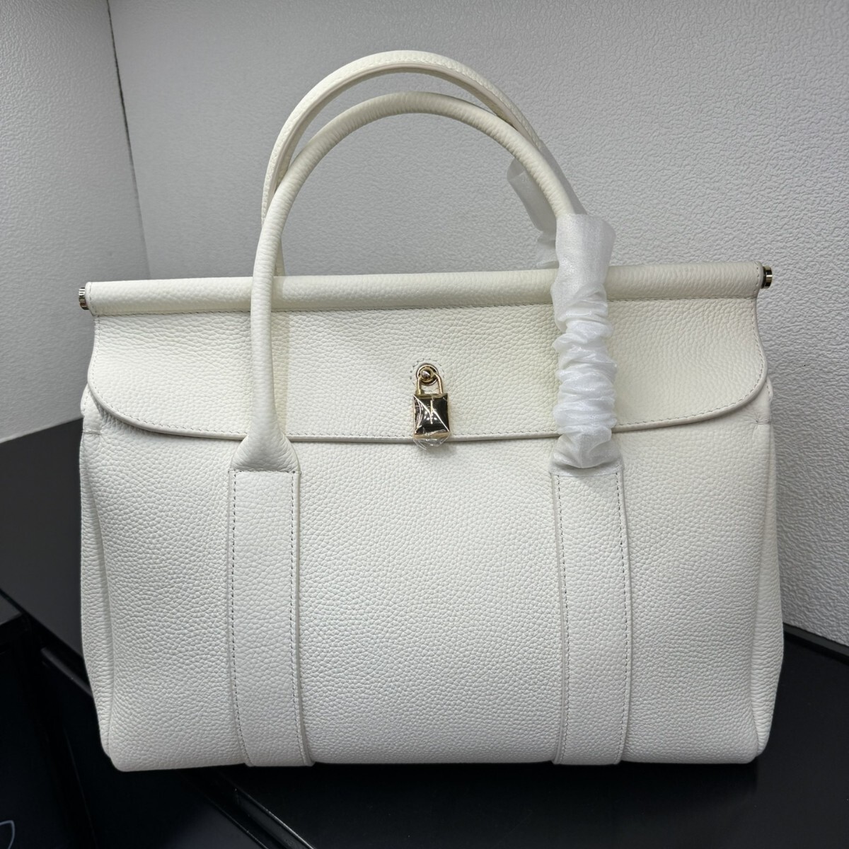 Bag 2025 Head Layer Leather Handbag, Same Style As Liu Shishi Loom Large Capacity Tote Bag, Commuter Women's Bag