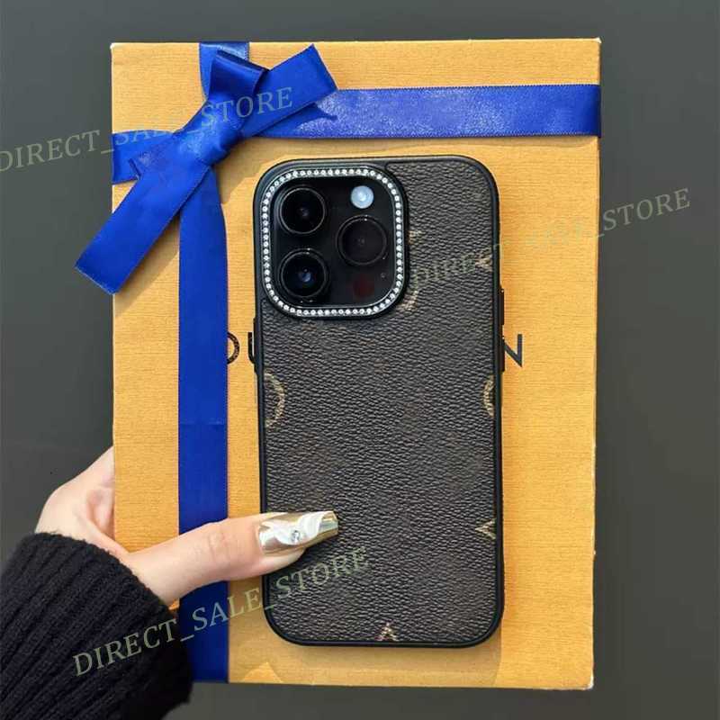 phone cases iPhone 16 15 14 plus 13 12 11 Pro max case Designer Cover shell New with flash diamond lens stylish vintage design all inclusive anti drop protective