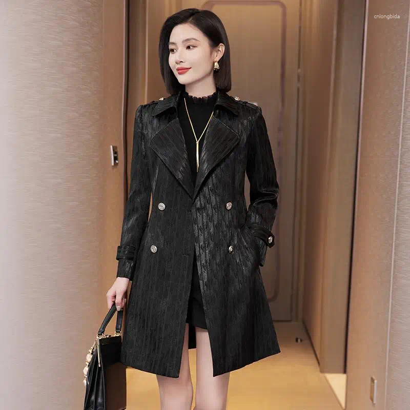 Womens Trench Coats Autumn Winter Vintage Black Elegant Double Breasted Coat Women Beige Long Sleeved Windbreaker Jacket 2025 Fashion Y2k