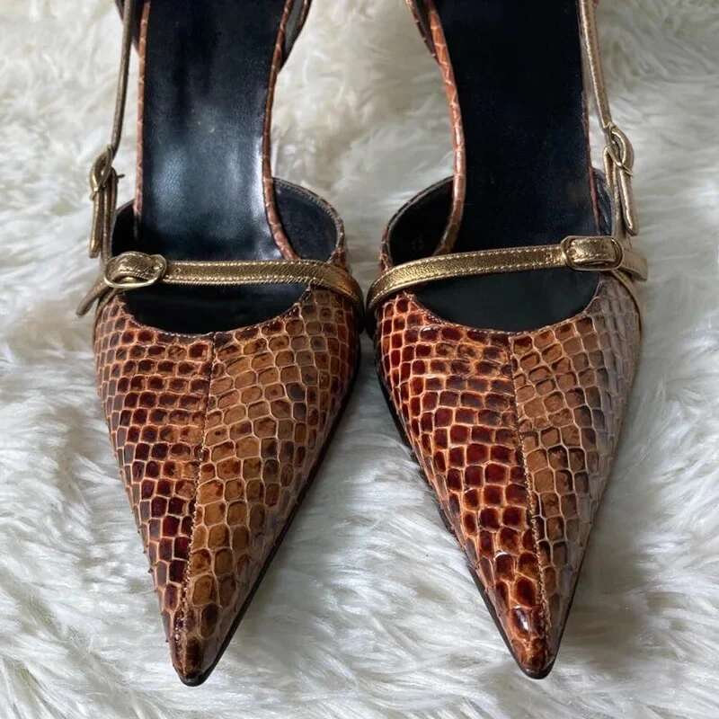 Small and Niche Design Pointed Thin Heel Snake Skin Pattern High Heels for Women Retro Spicy Girl Belt Buckle Hollow Sandals