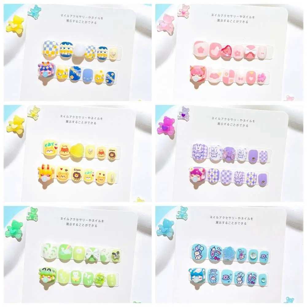 Little Girls old False Nails Full Cover Nail Art Tips Short Square Shaped s Cartoon Fake Nails Candy ColorW250120