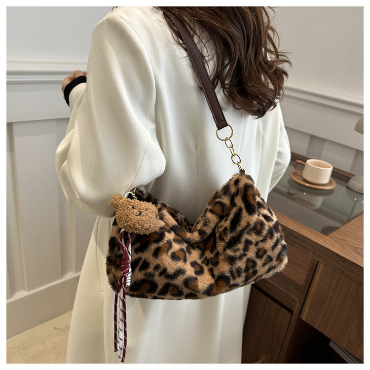 New Fashion Designer Leopard Print Shoulder Bag Casual Wallet Outdoor Handbag Card Bag Bowling Bag Trendy Street Bag