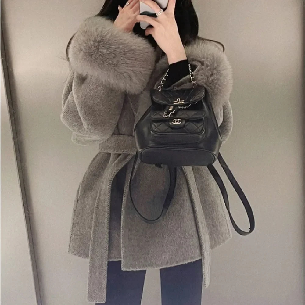 High End Doublesided Wool Strapping Real Fur Coat Womens Removable Cuffs Temperament Cashmere Short Jacket y250113